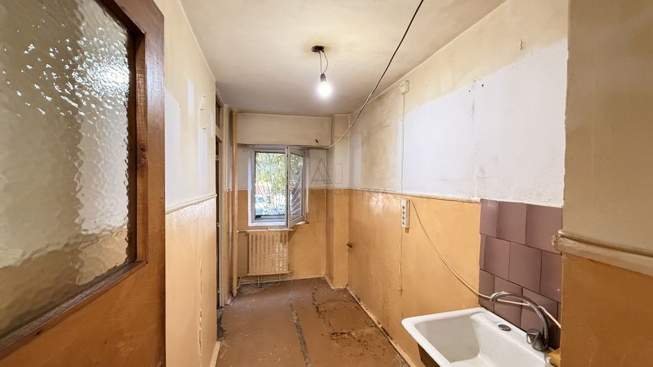 Garsoniera langa Parcul Sebastian | De Renovat - Poză 6