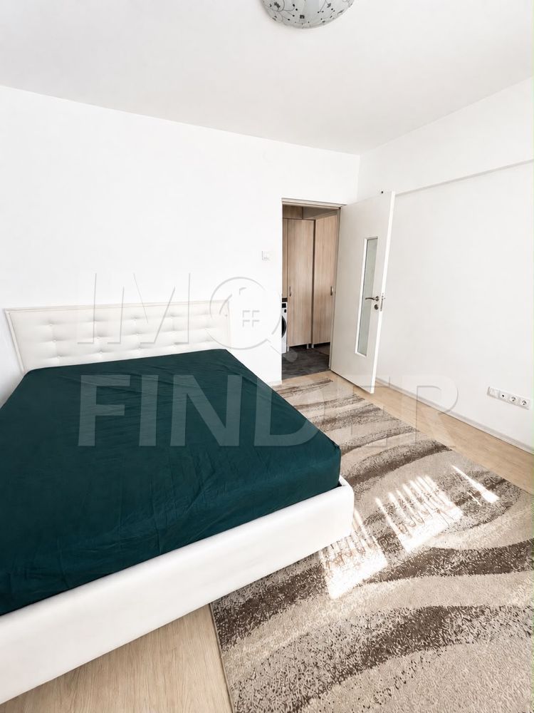Apartament cu 2 camere Aleea Bizusa Iulius Mall etaj intermediar - Poză 3