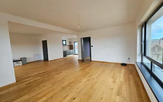 Casa moderna HOME & BUSINESS - Poză 17