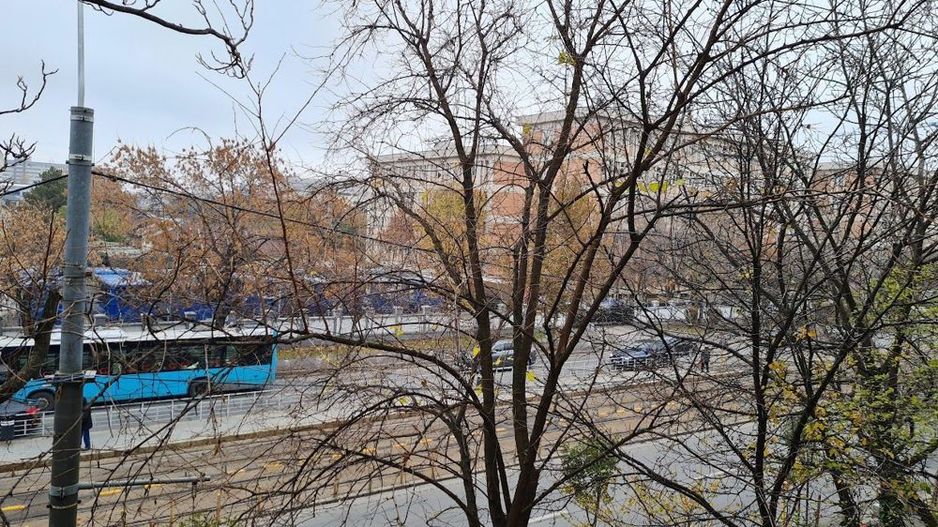 Apartament 3 camere AFI Cotroceni, bloc 4 etaje, constr. 1993 / SCHIMB cu casa - Poză 3