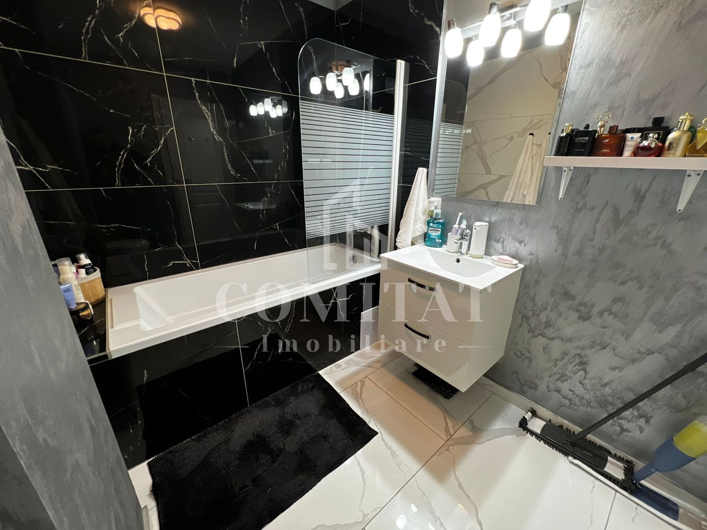 Apartament la cheie cu 2 camere | Balcon 14 mp | Zona Vivo Mall - Poză 9