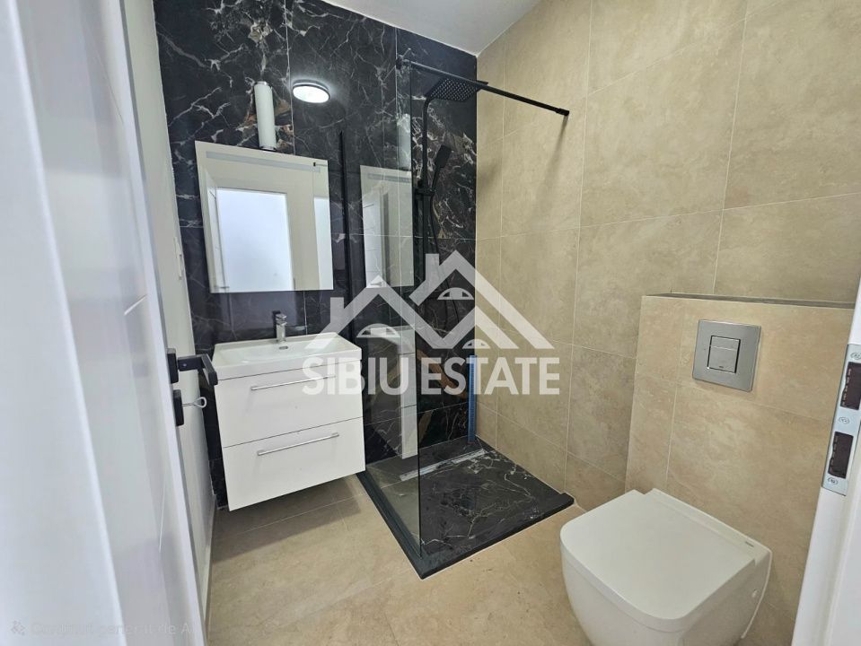 Apartament 3 camere decomanadate Calea Surii Mici - Poză 6