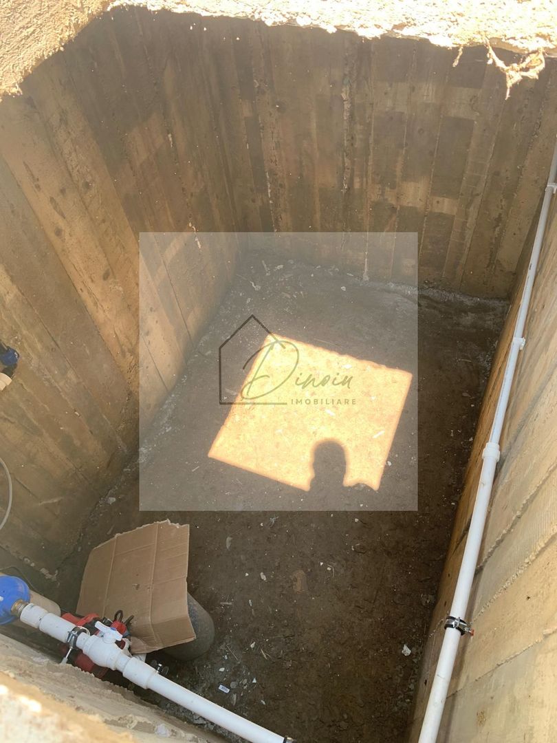 Vila Tunari I zona centrala I 5 camere - Poză 14