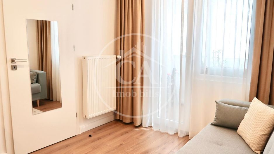 Apartament de vanzare  cu 3 camere Lux in zona Rogerius, Oradea. - Poză 4