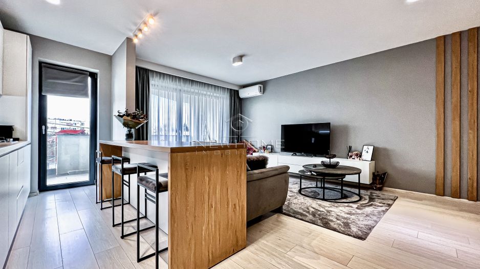 Apartament 2 camere 66 mp, zona Central - Poză 3