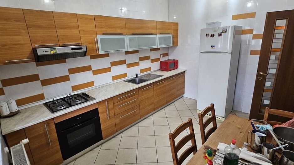 Vila 10 camere zona Iancului || Resedinta || sau birouri La cerere || D+1+M - Poză 13