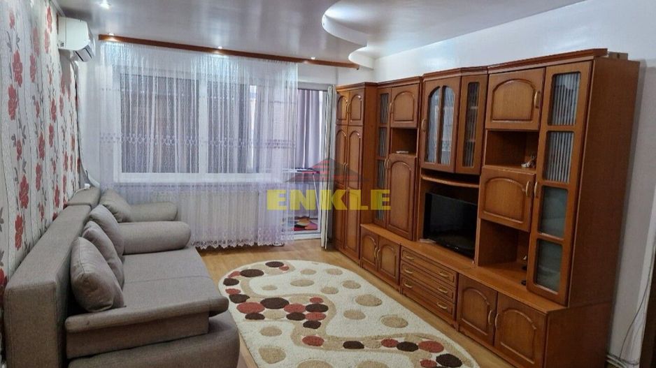 De vânzare apartament cu 2 camere semidecomandat, zona Carrefour - Poză 1