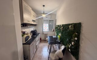 Garsoniera decomandata, etaj 3 / 4, Henri Coanda - 82 000 Euro - Poză 4