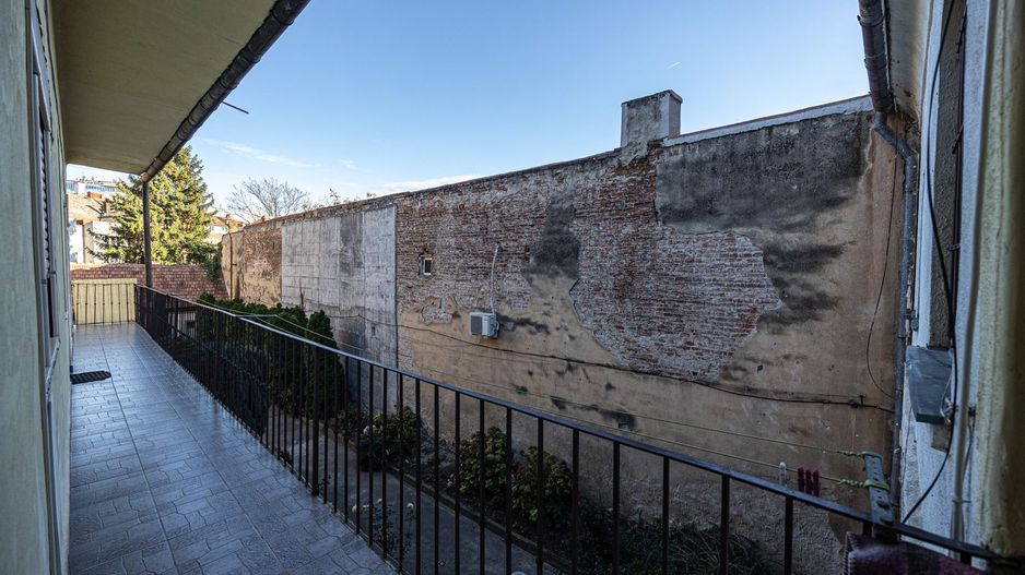 2 apartamente, 1 etaj, o oportunitate rară – ultracentral - Poză 8