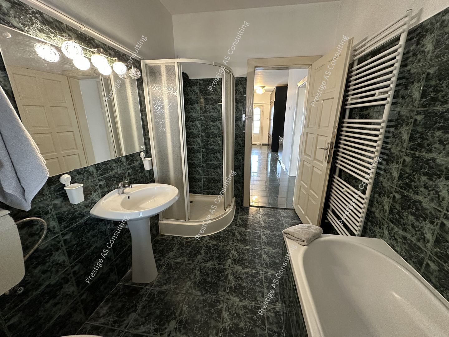 Apartament 3 camere Etaj 1 | Zona Crisan - Poză 12