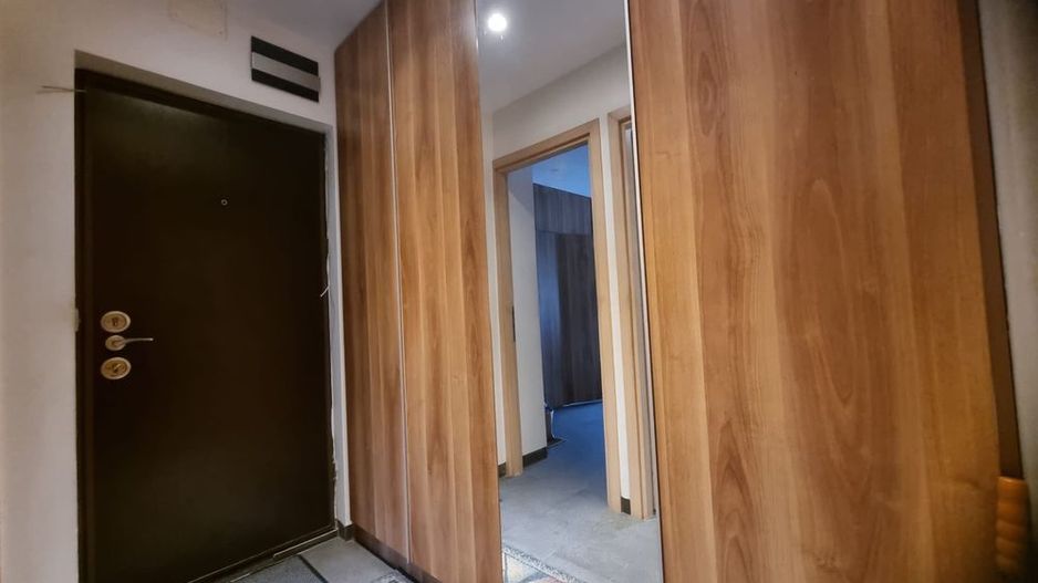 Vanzare Apartament 3 camere Mall Vitan Etaj 2 din 4 - Poză 5