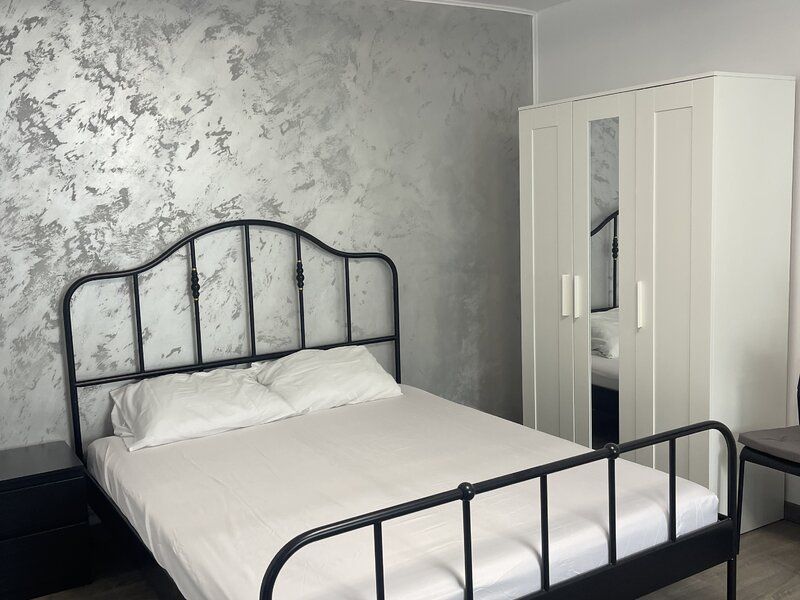 Garsoniera de inchitiat Tei aproape de Facultatea de Constructii - Poză 3