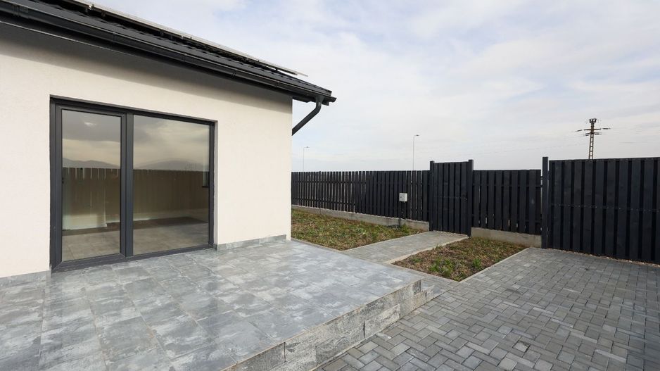 Casă modernă pe parter Bod | Teren 505 mp - Poză 6