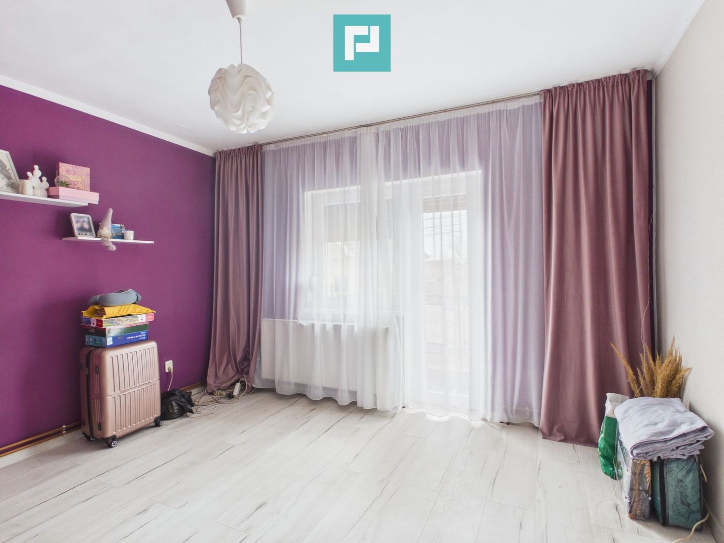 Casă la curte, 65 mp utili, 2 camere, curte mare - Poză 3