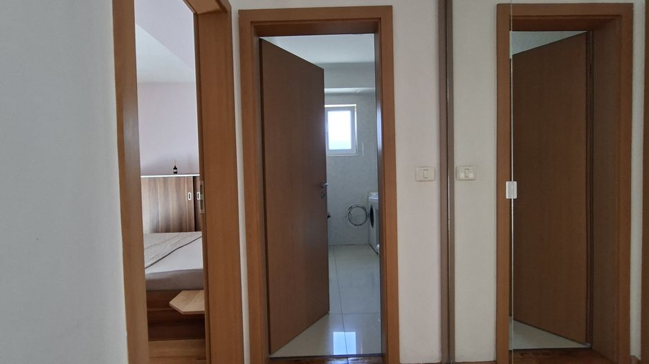 Apartament cu 2 camere si loc de parcare - Torontalului - Poză 11