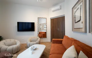 Apartament Premium cu 4 Camere | Ultracentral | GalDan Apartments - Poză 12