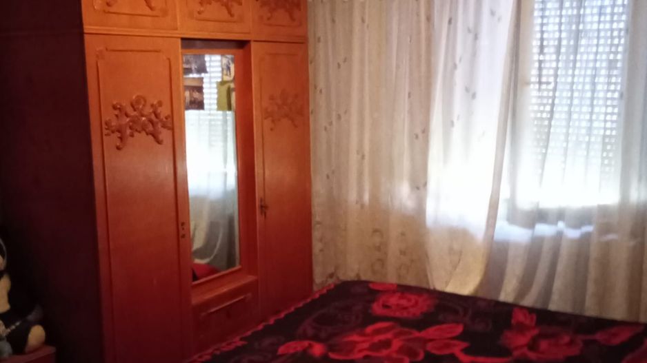 Apartament cu trei camere, Aparatorii Patriei, 130.000€, 0% comision cumparator - Poză 12