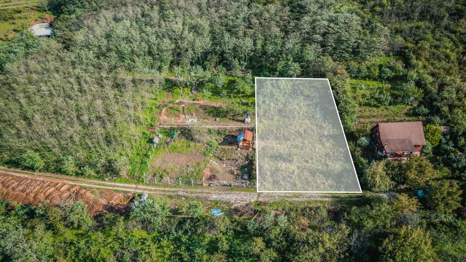 Teren de 1150 mp în Miniș - Poză 2