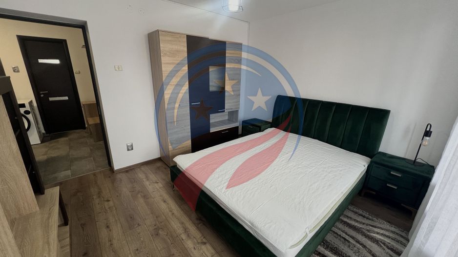 Apartament de inchiriat 3 camere - Poză 1