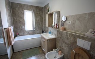 Cocheta si mobilata pe parter - Poză 6