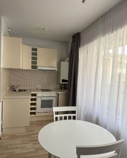 Inchiriere garsoniera zona Nordului, str Trifesti, bloc nou - Poză 4