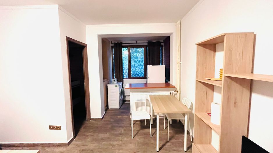 GARSONIERA MODERNA ULTRACENTRAL METROU T VLADIMIRESCU - Poză 1