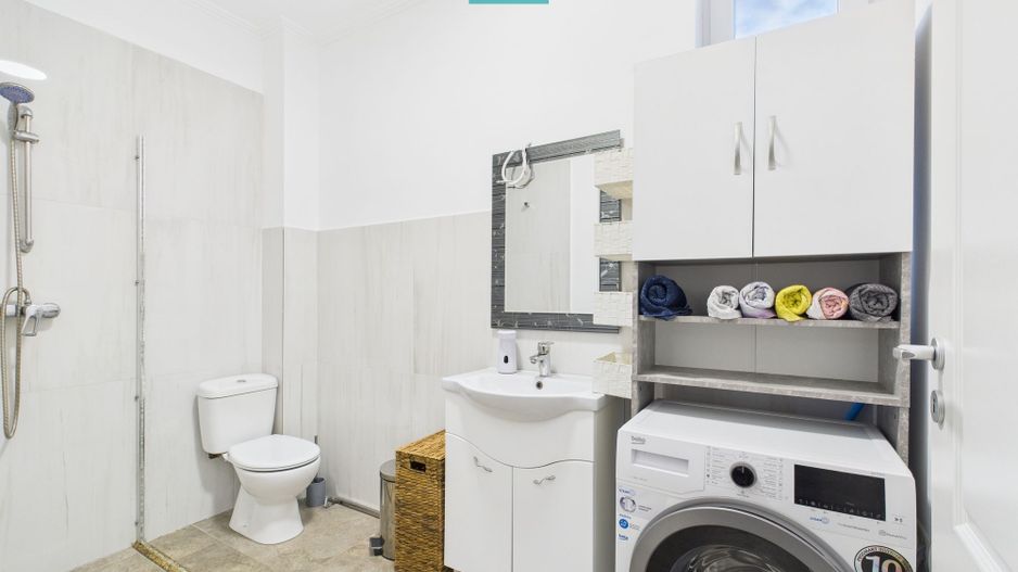 Casă cu 4 camere în Dumbrăvița, langă pădure - Poză 14