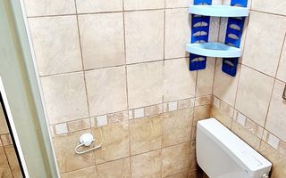 Oferim spre vanzare garsoniera,centrala proprie,zona Girocului, str. Salcamilor - Poză 18