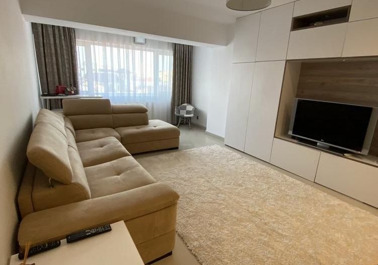 Închiriere Apartament 2 camere  lux Alba Iulia, bloc 2011, încalzire pardoseală - Poză 3