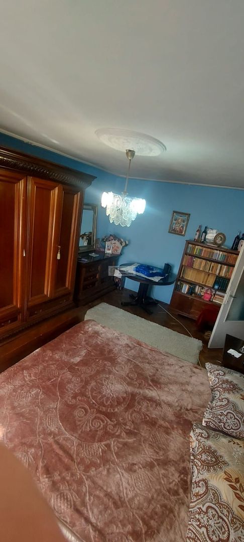 Vând apartament 3 camere-ETAJUL 1 - Poză 6