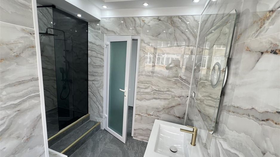 3 camere decomandat Ultracentral-Piata Victoriei  totul nou - Poză 12