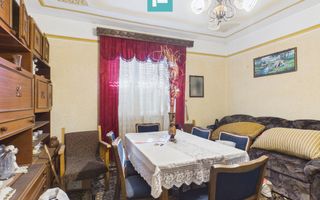 Casă cu 4 camere și teren de 2880 mp în Fiscut - Poză 14