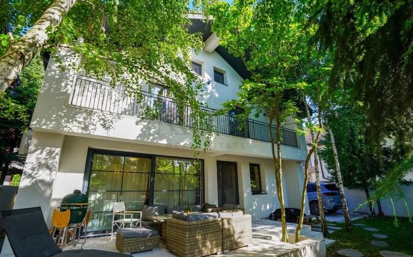 Vilă premium renovată integral | Erou Iancu Nicolae | Grădină privată - Poză 3