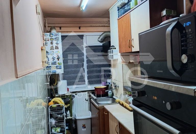 Se vinde apartament cu 2 camere - Poză 4
