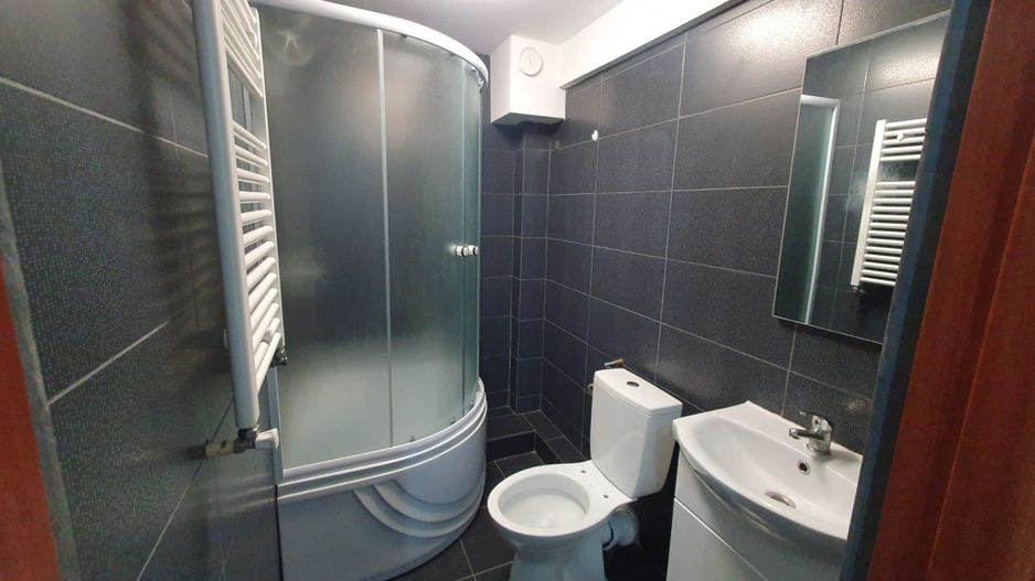Garsoniera de vanzare zona Eroii Revolutiei - Poză 5