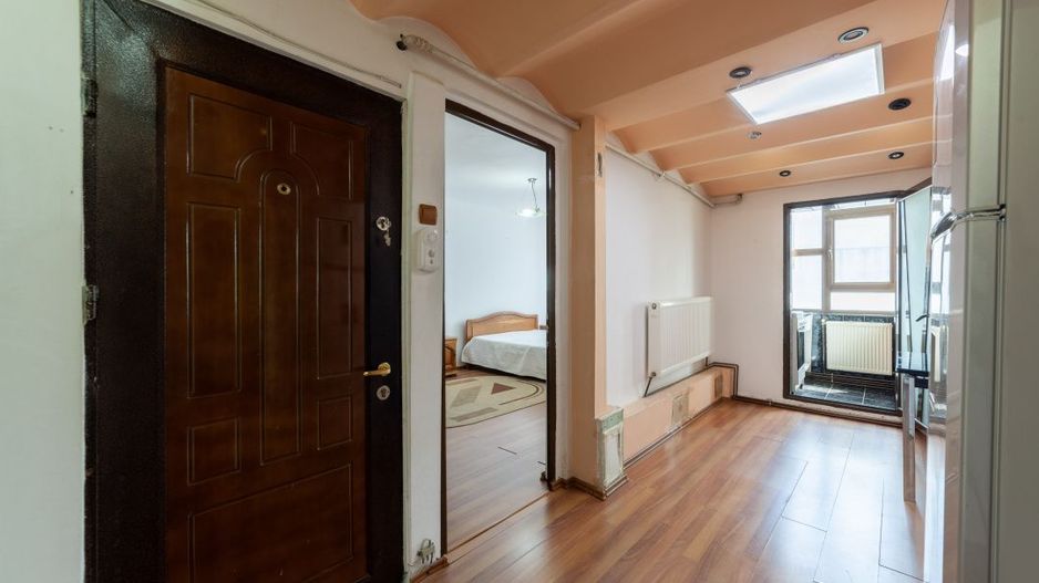 APARTAMENT DECOMANDAT - TRIVALE - ETAJ INTERMEDIAR - Poză 7