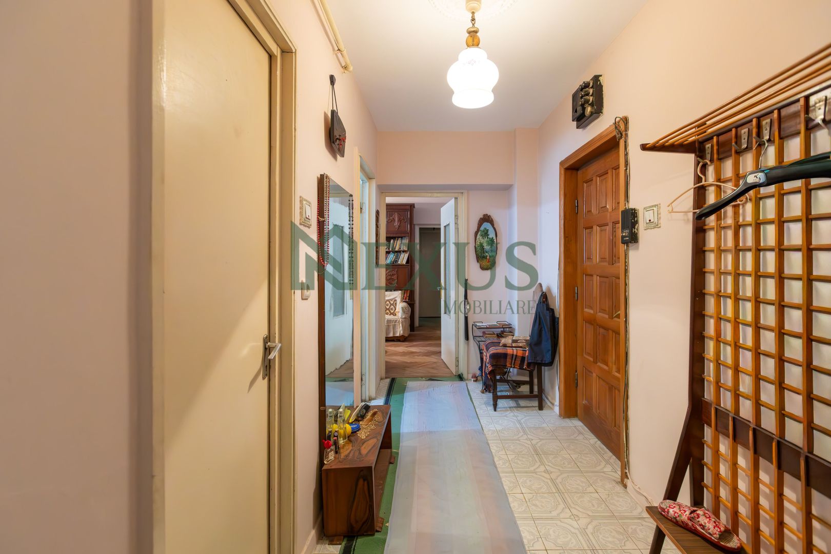 Apartament 3 camere de vânzare, Ultracentral, Bacău - Poză 9