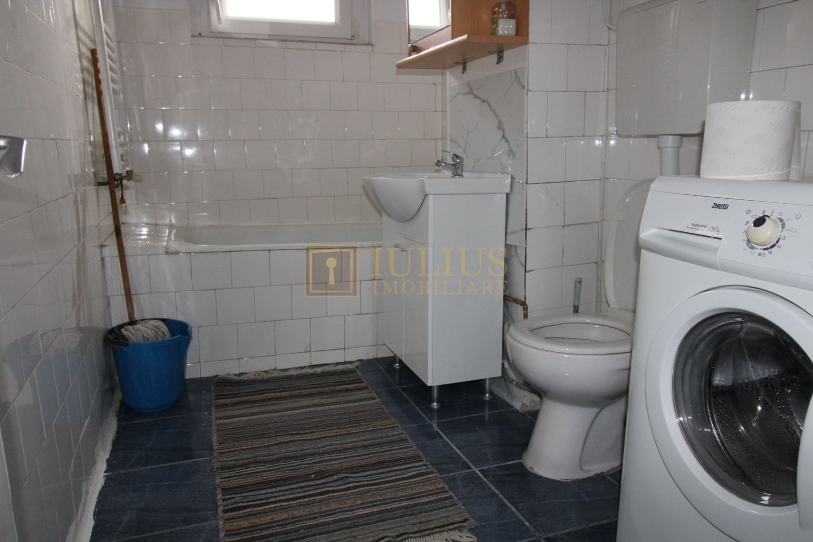 3 camere, situat in Complexul Studentesc, centrala proprie, familie, studenti - Poză 13