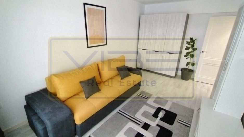 Popas Pacurari- Carrefour Market - O camera + Parcare - Poză 1