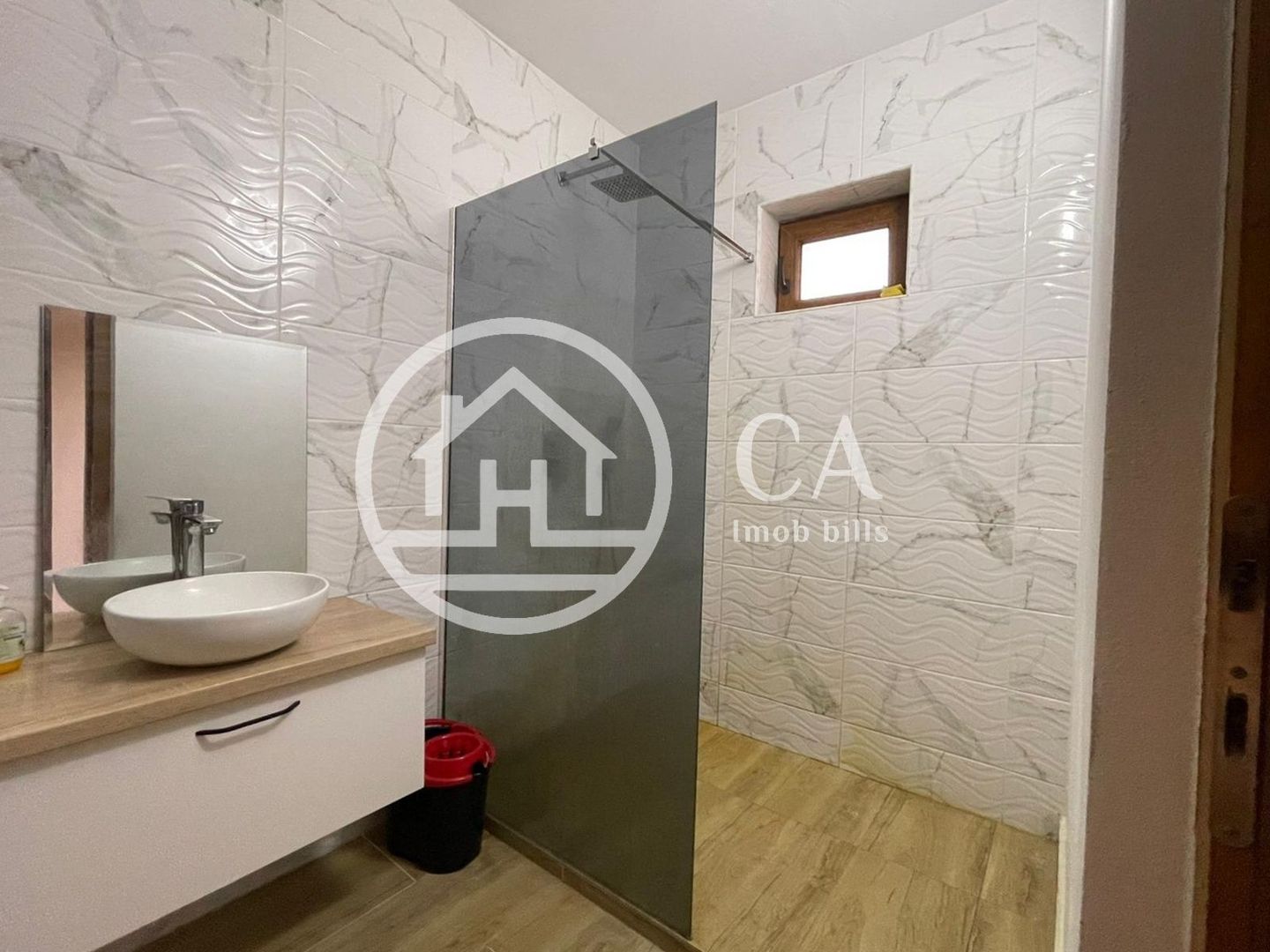 Casa de închiriat  Duplex cu 10 camere în Sanmartin, Oradea - Poză 9