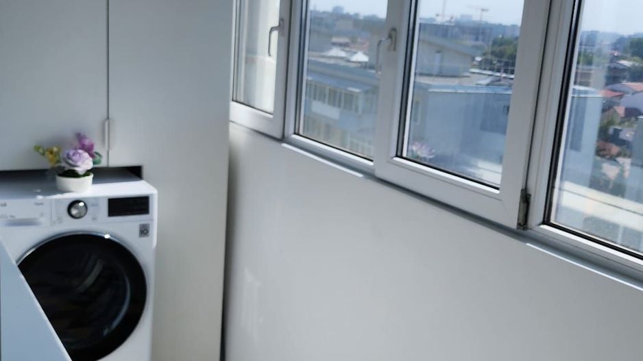 APARTAMENT MOBILAT SI UTILAT METROU ZONA 1 MAI - Poză 6