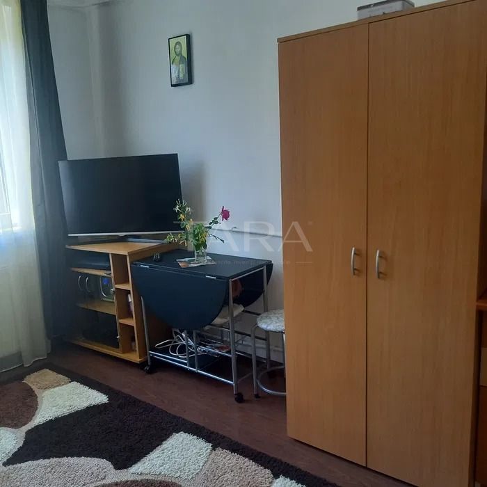 Garsonieră de 18 mp, etaj 2, zona Stadionului CFR, Gruia. - Poză 3