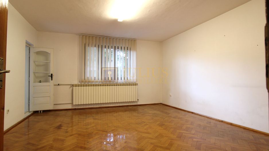 Spatiu de 135 mp la parter, ideal pentru spatiu comercial sau birouri - Poză 4