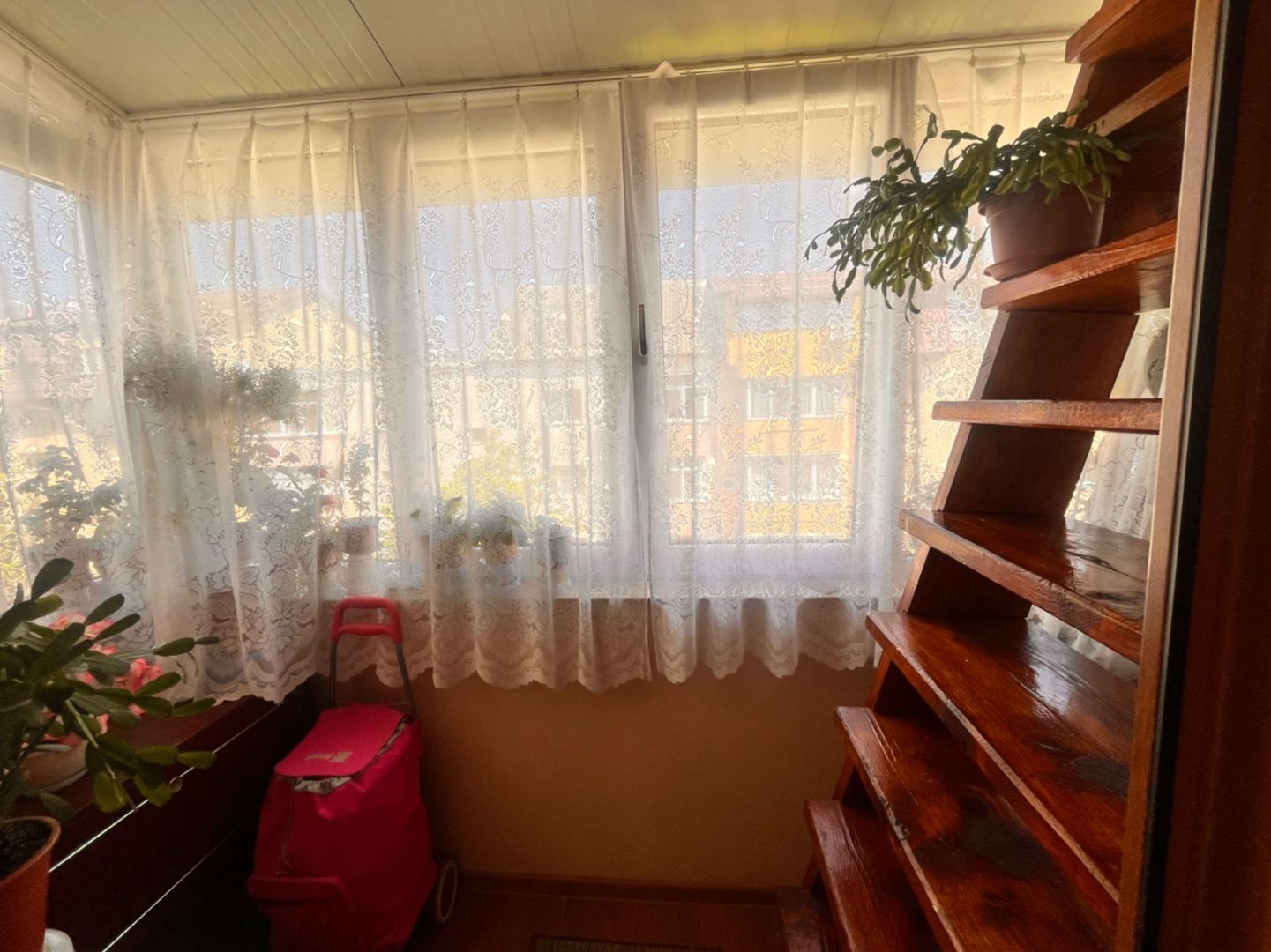 Apartament cu 4 Camere de Vânzare I Suceava/George Enescu I 105.000E - Poză 8