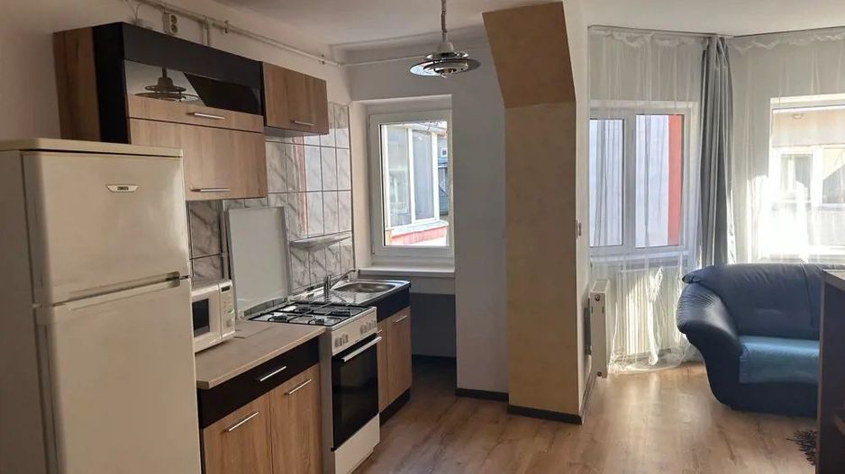 Apartament 2 camere Piata Muncii, 1 min metrou, parcare acoperita, zugravit - Poză 2