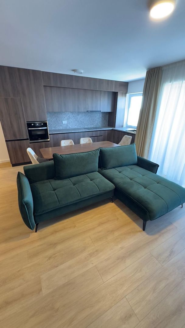 Inchiriez ap 3 camere, mobil utilat modern, loc parcare- 800 euro/luna - Poză 1