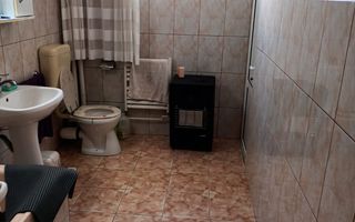 Casa individuala D+P+E in Cetate - Schit - la asfalt - Poză 4