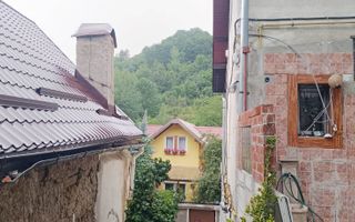 Apartament cu 4 camere si gradina in centrul orasului Brasov - Poză 8