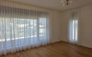 Dumbrava Vlasiei – Armonie între design, lumină și natură - Poză 32