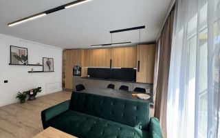 VANZARE APARTAMENT 2 CAMERE ULTRAFINISAT ZONA TEILOR - Poză 3